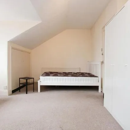 Image 8 - 211 Redland Road, Bristol, BS6 6YT, United Kingdom - Apartment for rent