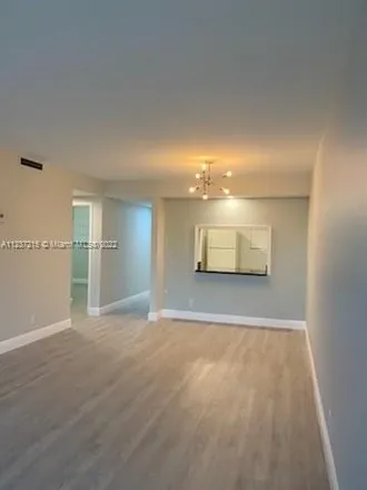 Image 4 - Forest Hills Drive, Coral Springs, FL 33065, USA - Condo for rent