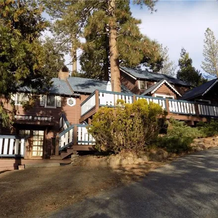 Buy this studio apartment on 54891 Hemstreet Place in Idyllwild-Pine Cove, Riverside County