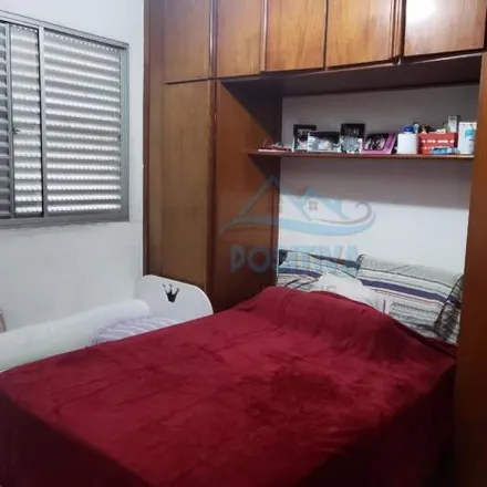 Buy this 2 bed apartment on Rua Almiro Quintiliano Santos in Jaguaribe, Osasco - SP