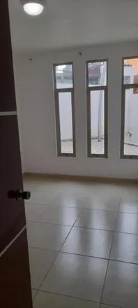 Rent this 3 bed house on Italiansito in Calle Revolución, 91030 Xalapa