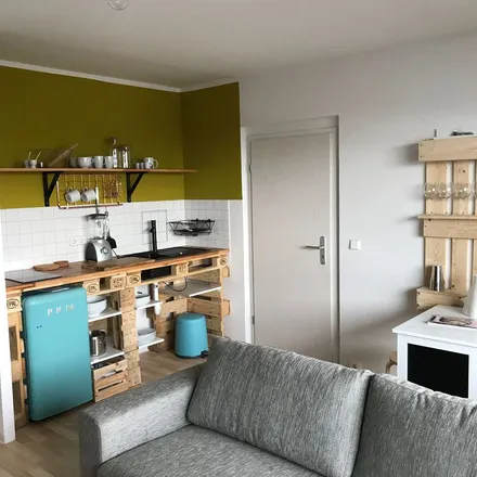 Rent this 2 bed apartment on Prager Zeile in St. Petersburger Straße, 01069 Dresden