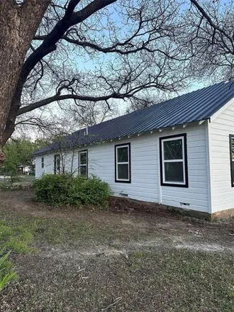 Image 2 - 520 North 2nd Street, Clyde, Callahan County, TX 79510, USA - House for sale