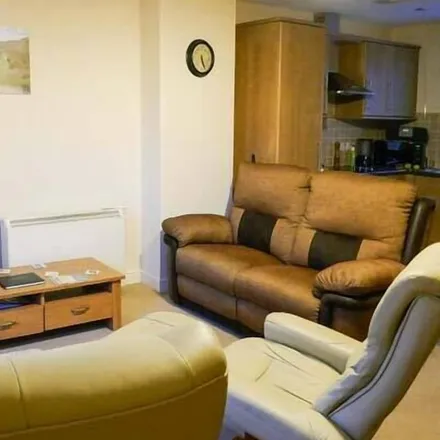 Image 5 - Eyam, S32 5RH, United Kingdom - Apartment for rent