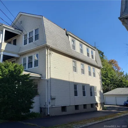 Buy this 6 bed townhouse on 226 Quaker Lane South in West Hartford, CT 06119