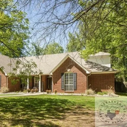 Buy this 4 bed house on 6599 Summerhill Road in Texarkana, TX 75503