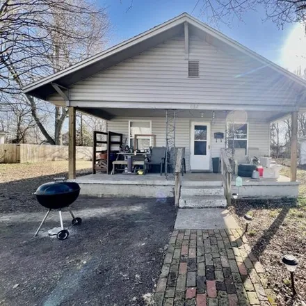 Buy this 3 bed house on 668 North Phelps Avenue in Republic, MO 65738