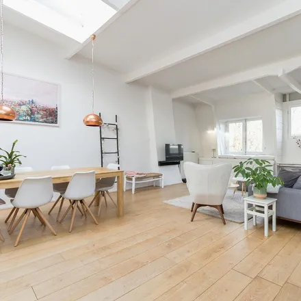 Rent this 1 bed apartment on Eerste Helmersstraat 133-1 in 1054 DP Amsterdam, Netherlands