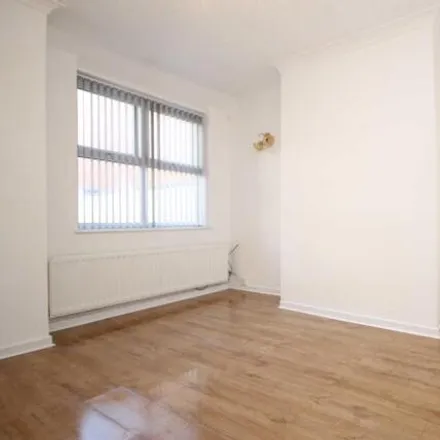 Image 3 - 19 Henderson Street, Manchester, M19 2GQ, United Kingdom - Townhouse for rent