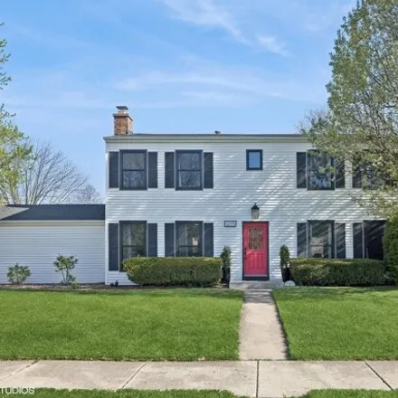 Buy this 4 bed house on 1295 Windemere Avenue in Naperville, IL 60564