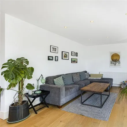 Rent this 2 bed apartment on Signature Brew Taproom and Venue in 340 Acton Mews, De Beauvoir Town