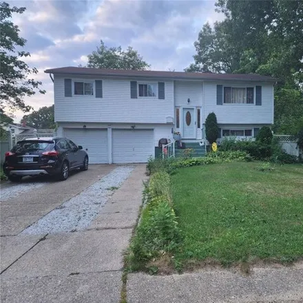 Buy this 5 bed house on 143 Stahley Street in Brentwood, NY 11717