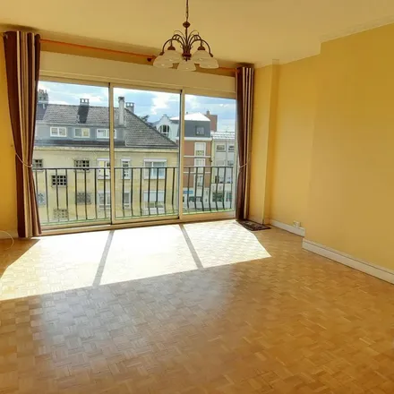 Image 1 - 50 Place Aristide Briand, 59400 Cambrai, France - Apartment for rent