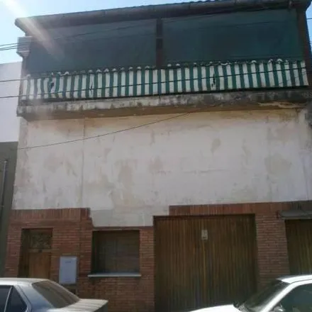Buy this 5 bed house on General San Martín 1595 in Crucecita, 1870 Avellaneda