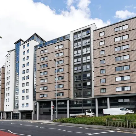 Rent this 5 bed apartment on Concept Place in Park Lane, Leeds