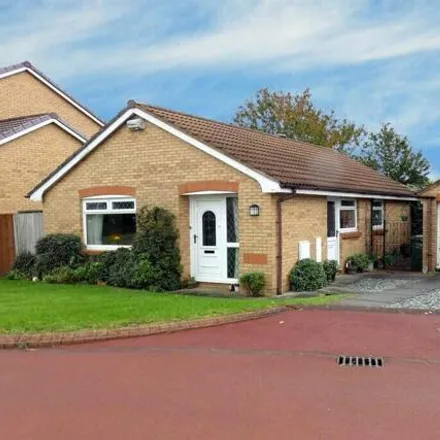 Buy this 2 bed house on Toddington Drive in Stockton-on-Tees, TS20 1RQ