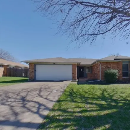 Rent this 3 bed house on 217 Grand Meadow Drive in Fort Worth, TX 76108