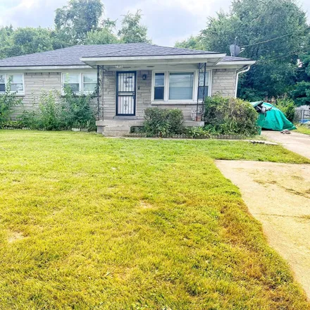 Buy this 3 bed house on 3931 Cane Run Road in South Parkland, Shively