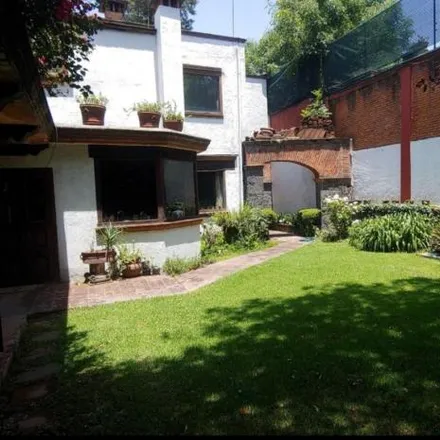 Buy this studio house on Calle Begonias in Colonia San Ángel Inn, 01060 Santa Fe