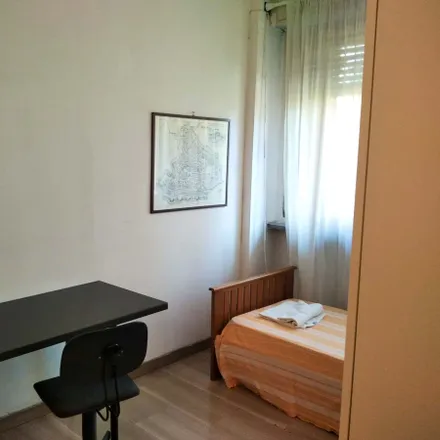 Image 2 - Via Ercolano, 20155 Milan MI, Italy - Room for rent