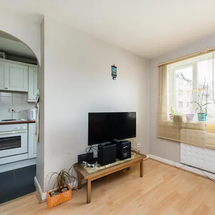 Image 3 - Baildon Street, London, SE8 4BQ, United Kingdom - Apartment for rent