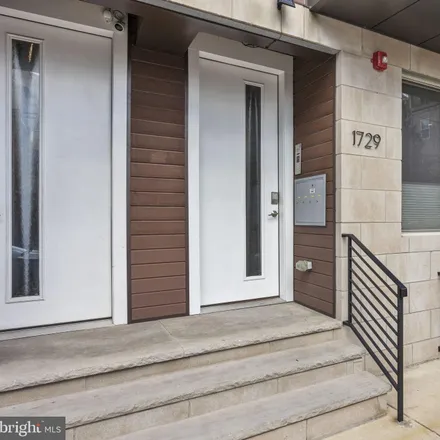 Image 3 - 1729 Carpenter Street, Philadelphia, PA 19146, USA - Condo for sale