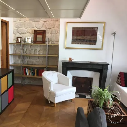 Rent this 2 bed apartment on 13 Rue Linné in 75005 Paris, France