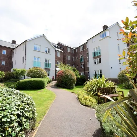 Rent this 1 bed apartment on Park Avenue in Whitchurch, SY13 1SH