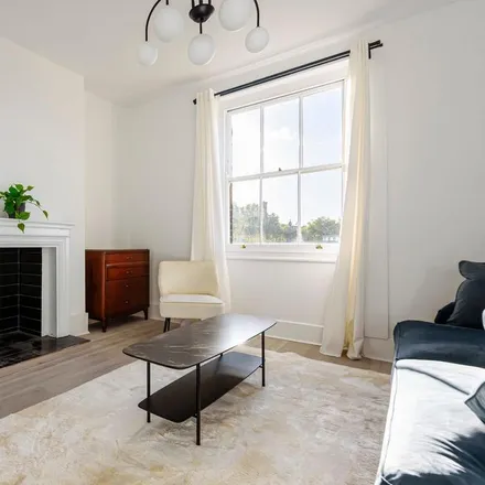 Rent this 1 bed apartment on Iliffe Yard in London, SE17 3AR