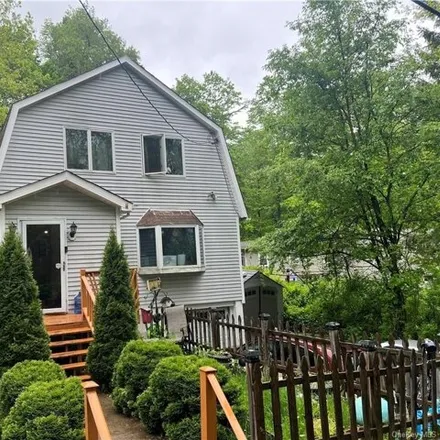 Buy this 3 bed house on 3 Worthington Drive West in Lake Carmel, NY 10512