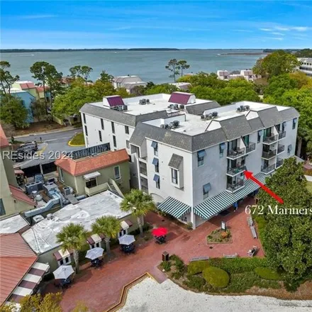 Image 3 - Lighthouse Road, Harbour Town, Hilton Head Island, SC 29938, USA - Condo for sale