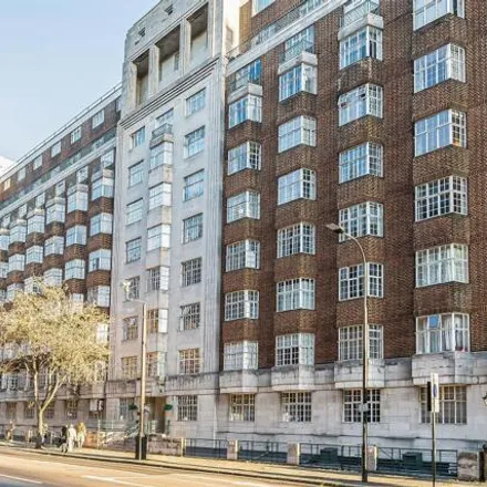 Image 6 - Russell Court, Woburn Place, London, WC1H 0LH, United Kingdom - Apartment for sale