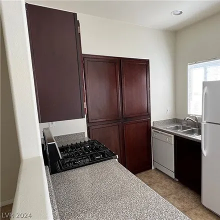 Image 8 - 1599 Ruby Cliffs Lane, Las Vegas, NV 89144, USA - Condo for rent