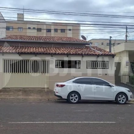 Rent this 4 bed house on Ipiranga in Avenida Floriano Peixoto, Nossa Senhora Aparecida