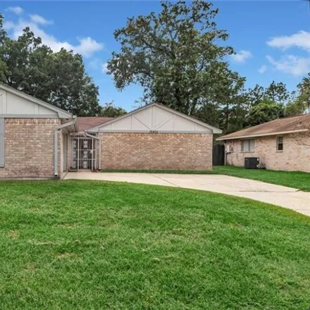 Buy this 3 bed house on 16800 Gleneagle Drive in Montgomery County, TX 77385