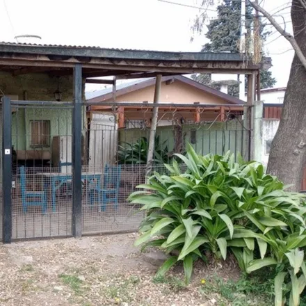 Image 2 - San Juan, Garín Centro, B1648 DNB Garín, Argentina - House for sale