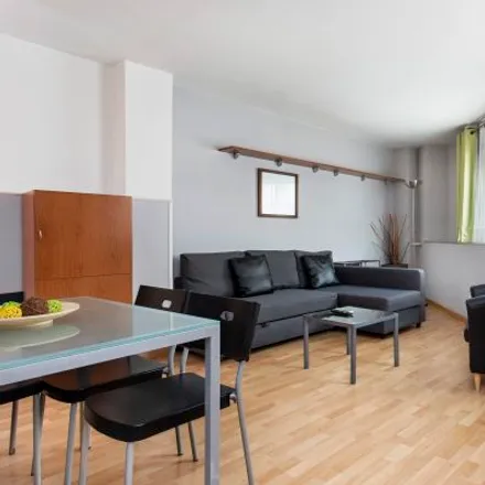 Rent this 3 bed apartment on Carrer de Septimània in 24, 08006 Barcelona