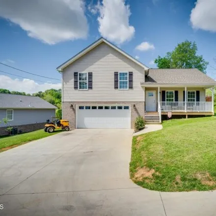 Buy this 3 bed house on 796 Hammond Avenue in Mount Carmel, TN 37645