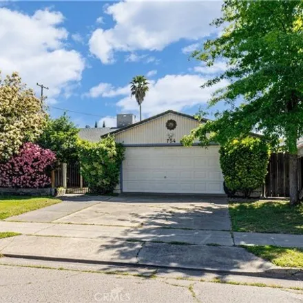 Buy this 3 bed house on 754 Kadota Avenue in Atwater, CA 95301