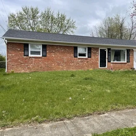 Buy this 3 bed house on 111 Queensway Drive in Versailles, KY 40383