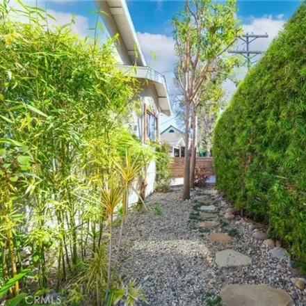 Image 4 - 1036 North Avenue 50, Los Angeles, California, 90042 - House for sale