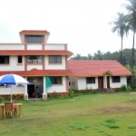 Rent this 3 bed house on Malvan