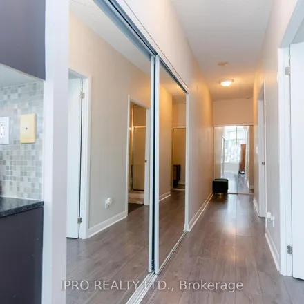 Image 2 - 11 Bruyeres Mews, Old Toronto, ON M5V 0G7, Canada - Apartment for rent