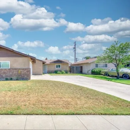 Buy this 3 bed house on 3967 North Tollhouse Road in Fresno, CA 93726