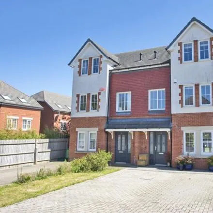 Buy this 4 bed duplex on St Marys Place in Folkestone, CT20 2DG
