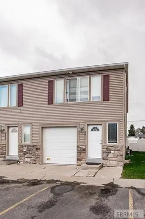 Buy this 3 bed townhouse on East 17th Street in Ammon, ID 83406