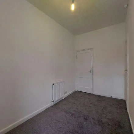 Rent this 2 bed townhouse on Westmorland Street in Burnley, BB11 4PN