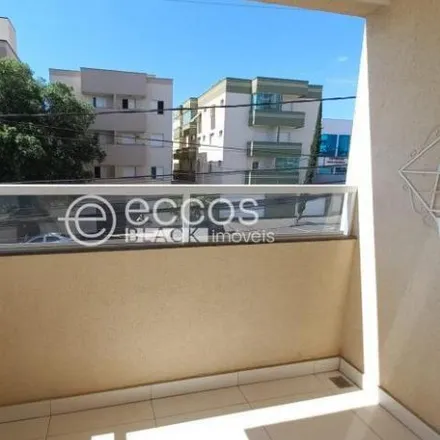 Rent this 2 bed apartment on Avenida Ortízio Borges in Segismundo Pereira, Uberlândia - MG