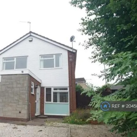 Rent this 3 bed house on Woodleigh Beeches in Guy's Cross Park Road, Warwick