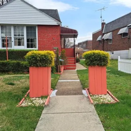 Buy this 3 bed house on 8609 Bustleton Avenue in Philadelphia, PA 19152